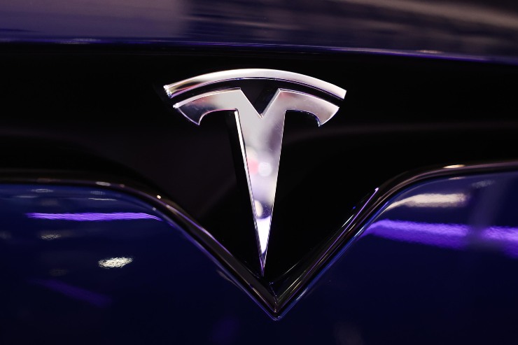 Crescono le vendite per Tesla